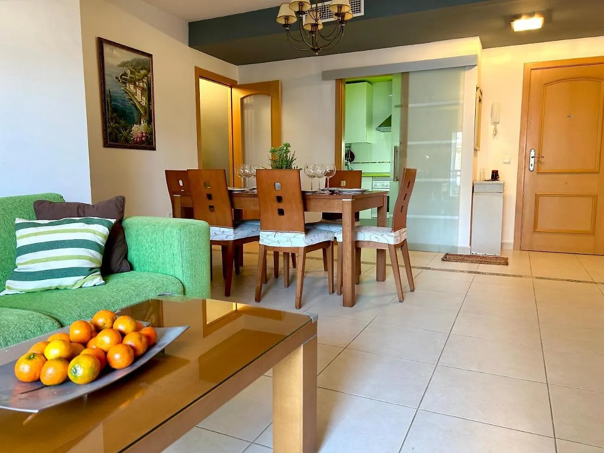 Spacious, Comfortable And Close To The Beach Torre Del Mar 0*,
